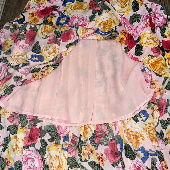 Buddy Love • Floral Smocked Maxi Dress - Picture 8 of 12